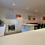 Apricot Daire